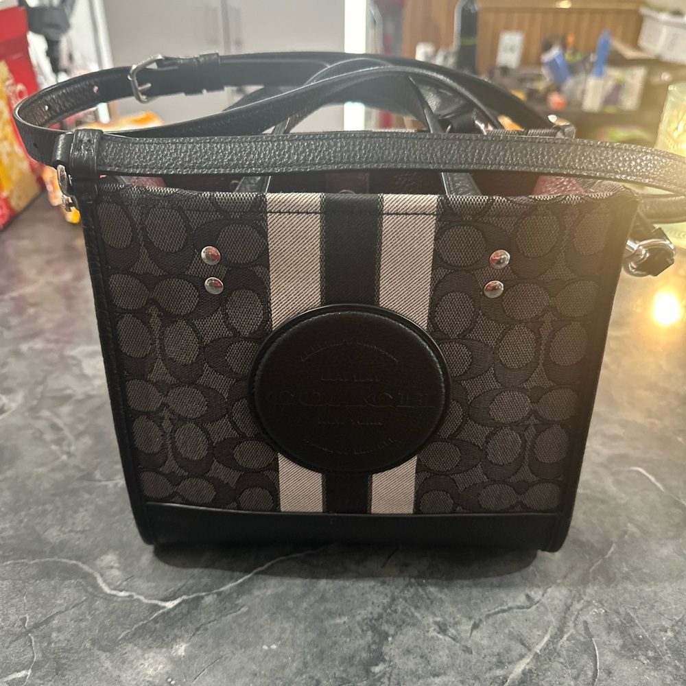 Coach Black and Gray Shoulder Bag